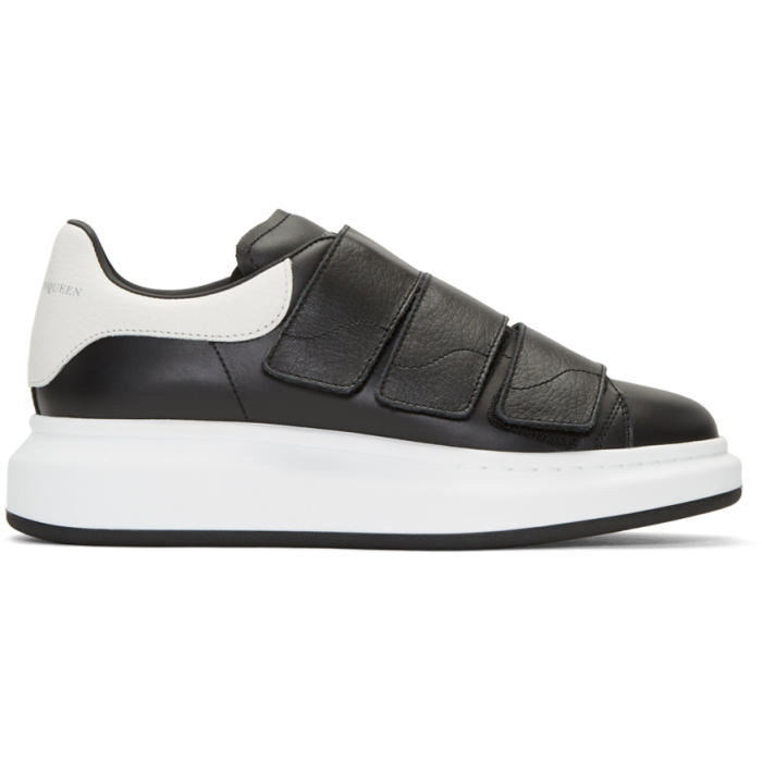 Photo: Alexander McQueen Black Leather Low-Top Sneakers