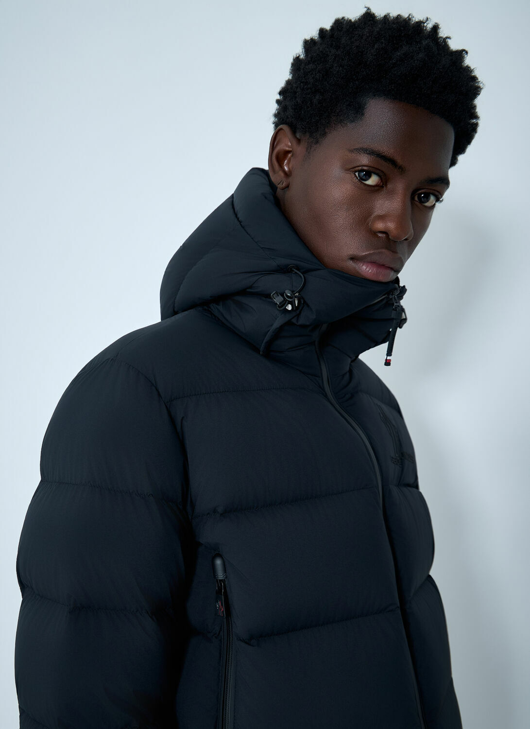 Moncler Grenoble Erterle Short Down Jacket