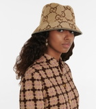 Gucci - GG Supreme canvas bucket hat
