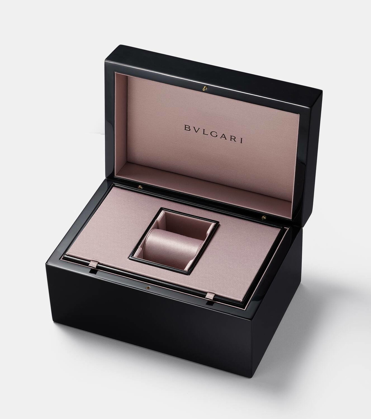 Bvlgari Serpenti Tubogas watch with diamonds