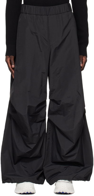 Photo: Moncler Black Gathered Trousers