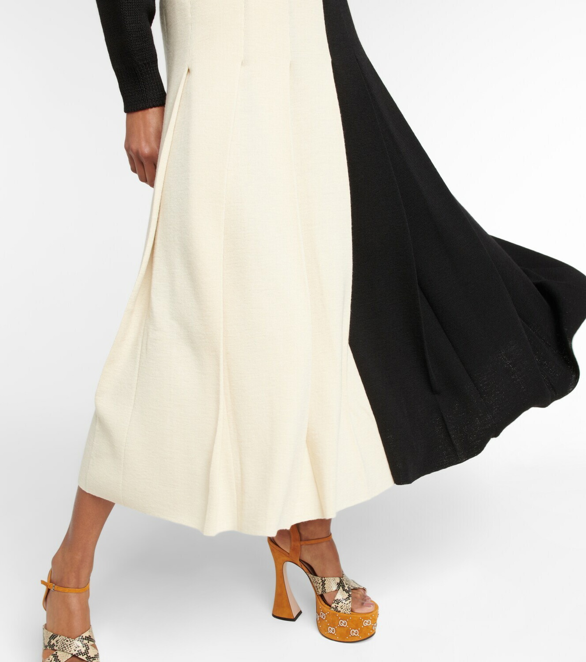Gucci - Split pleated wool midi skirt Gucci