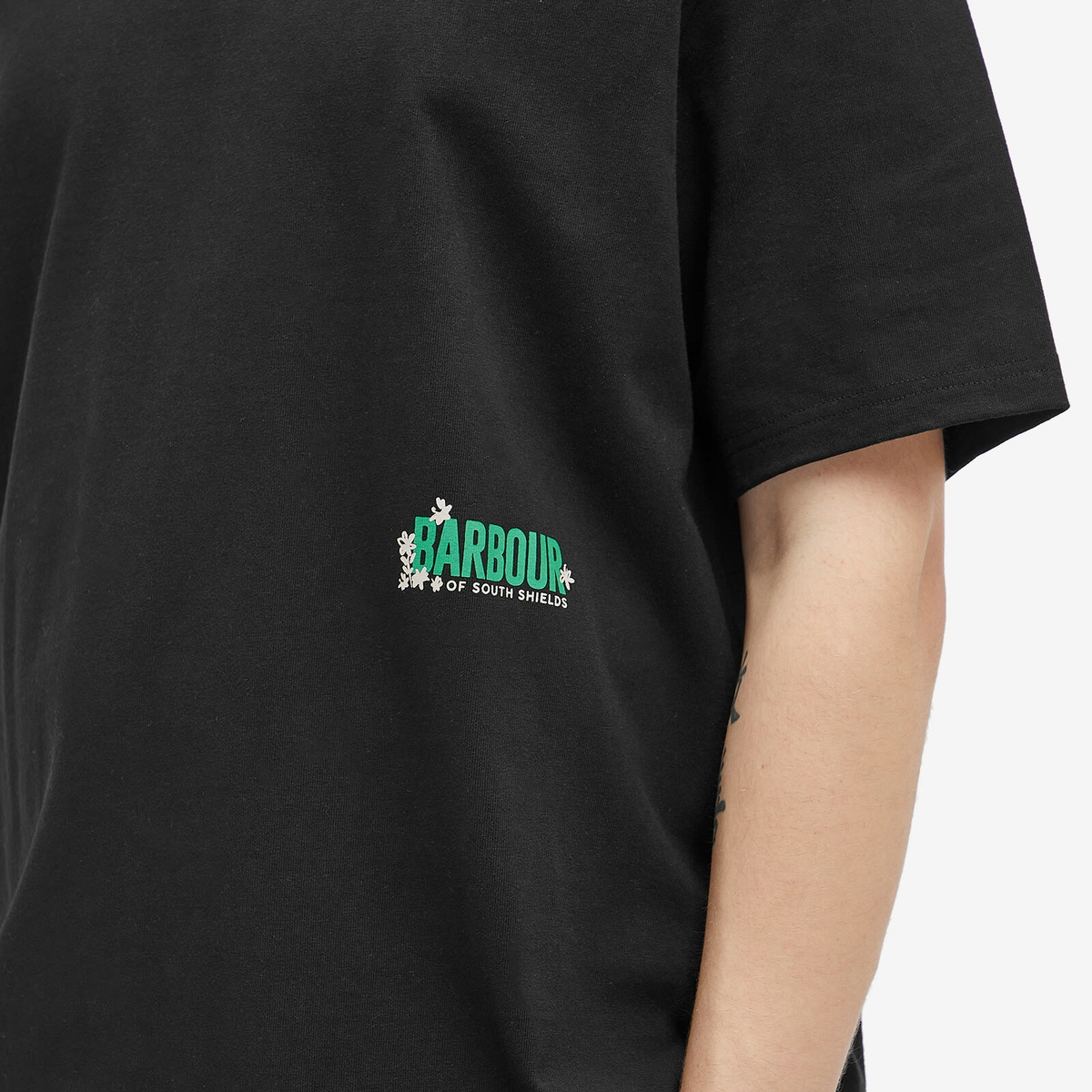 Barbour Men's Heritage + Leonard OS Graphic T-Shirt in Black