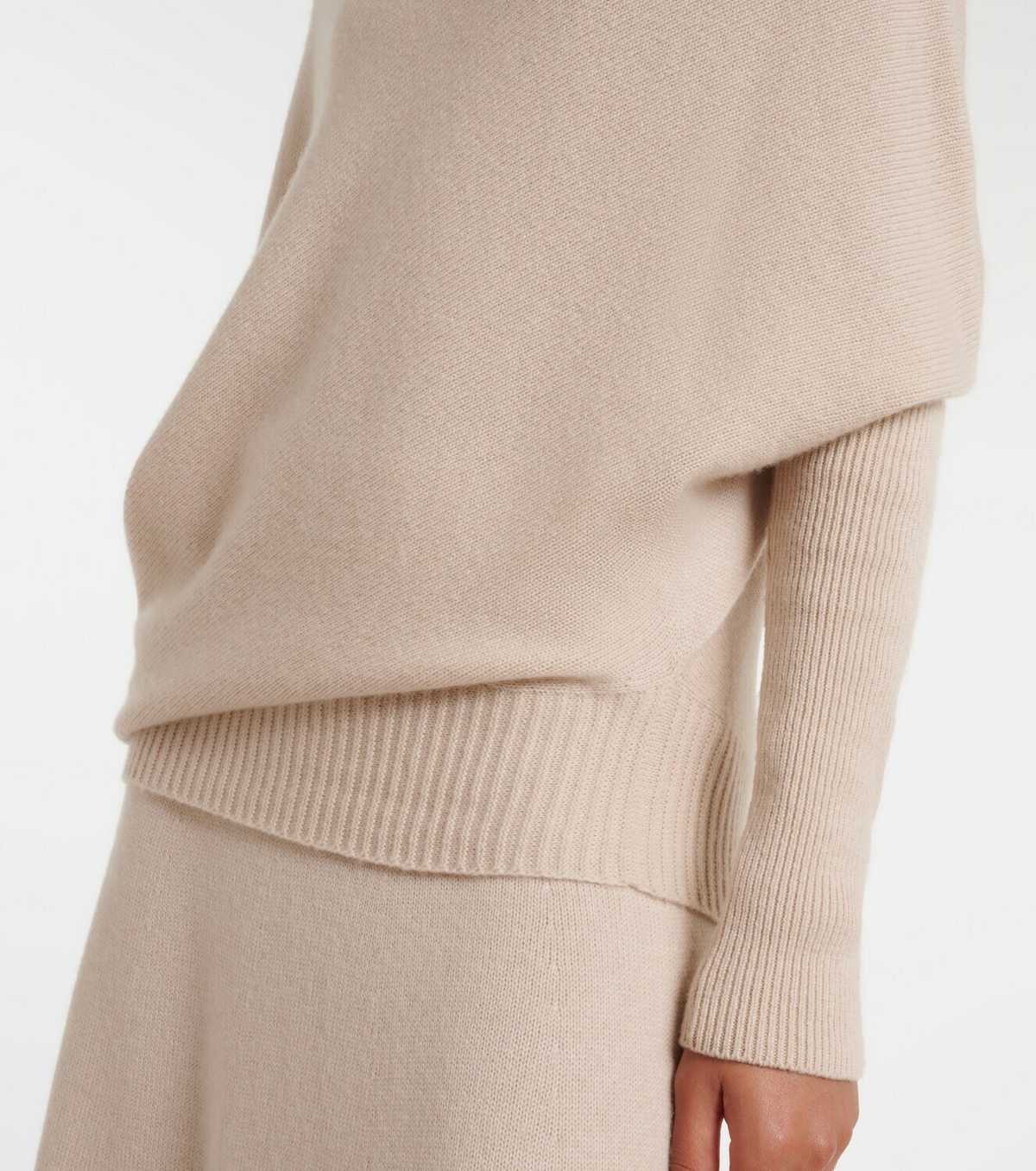 Agnona Asymmetric cashmere sweater