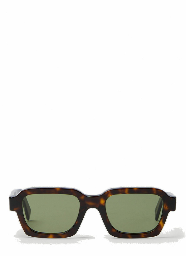 Photo: Caro Sunglasses in Green