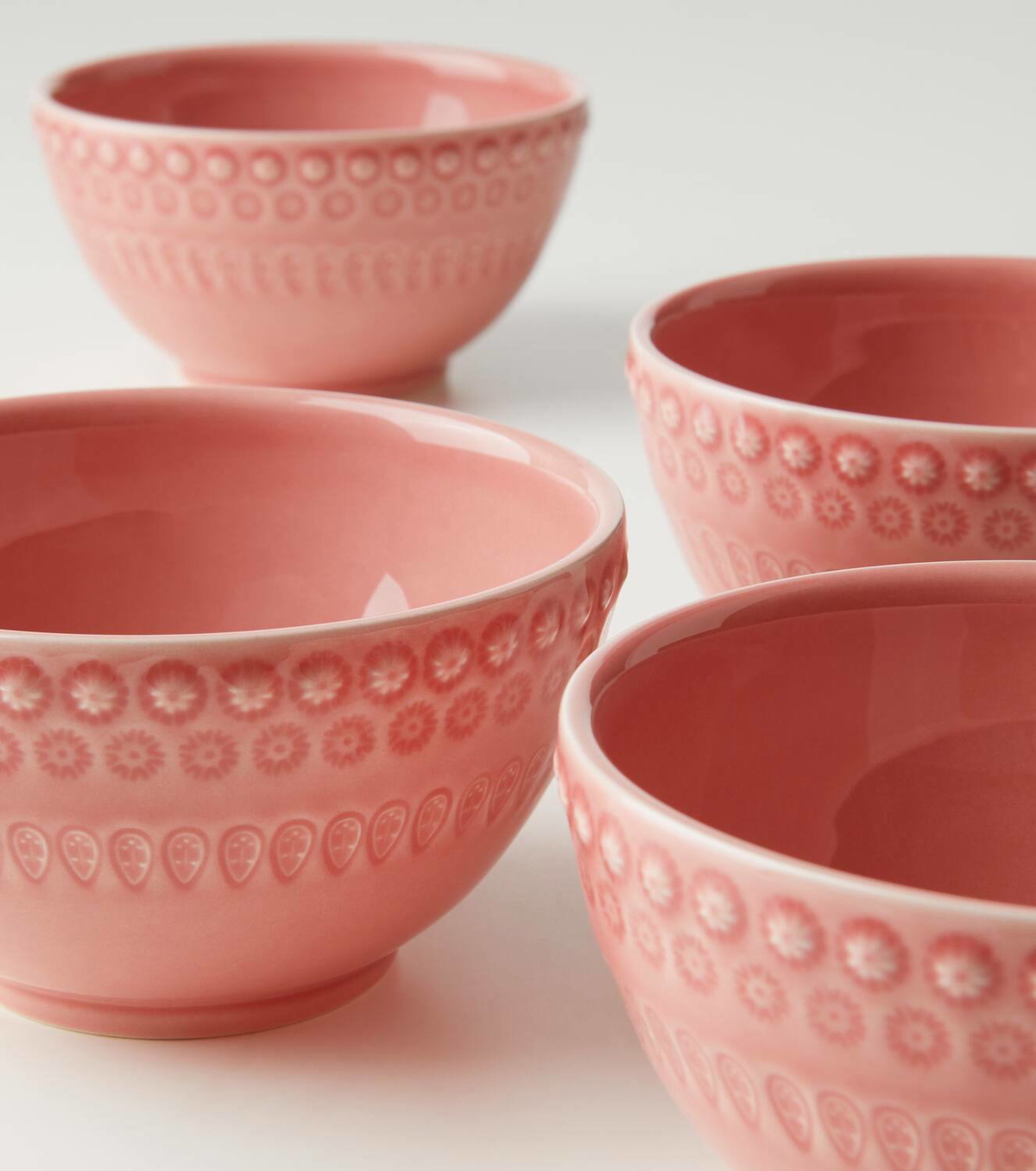 Bordallo Pinheiro Fantasia set of 4 ceramic bowls