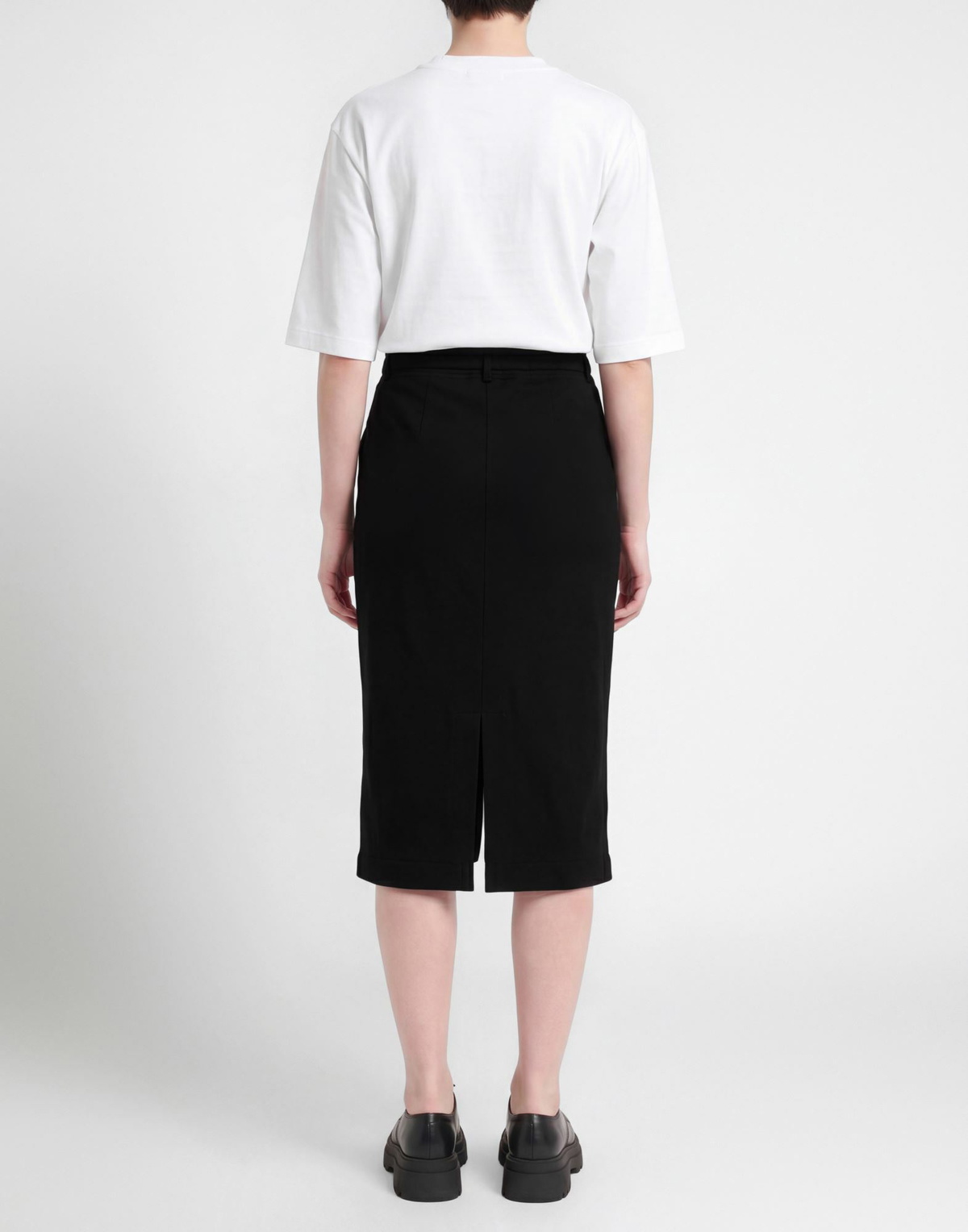 Jijil Womens Midi skirt in Black