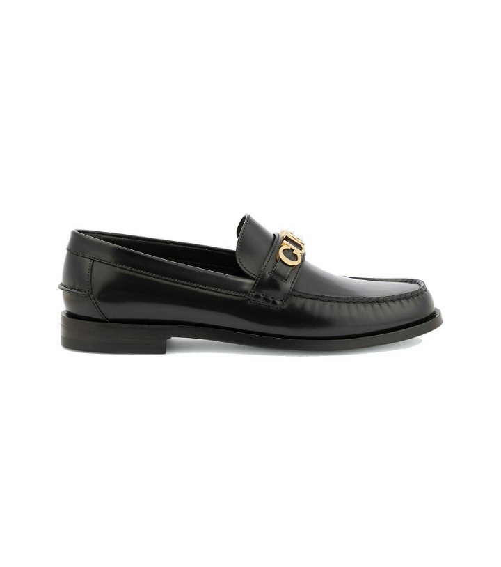 Photo: Gucci - Logo leather loafers