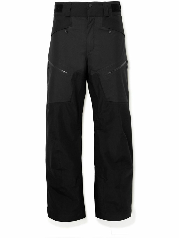 Photo: Goldwin - 3L GORE-TEX® Ski Pants - Black