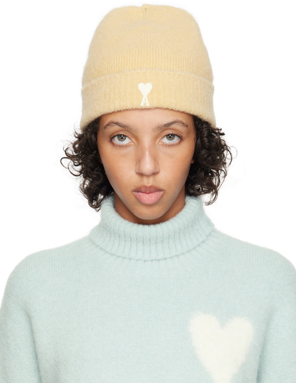 AMI Paris Off-White Ami de Cœur Beanie AMI