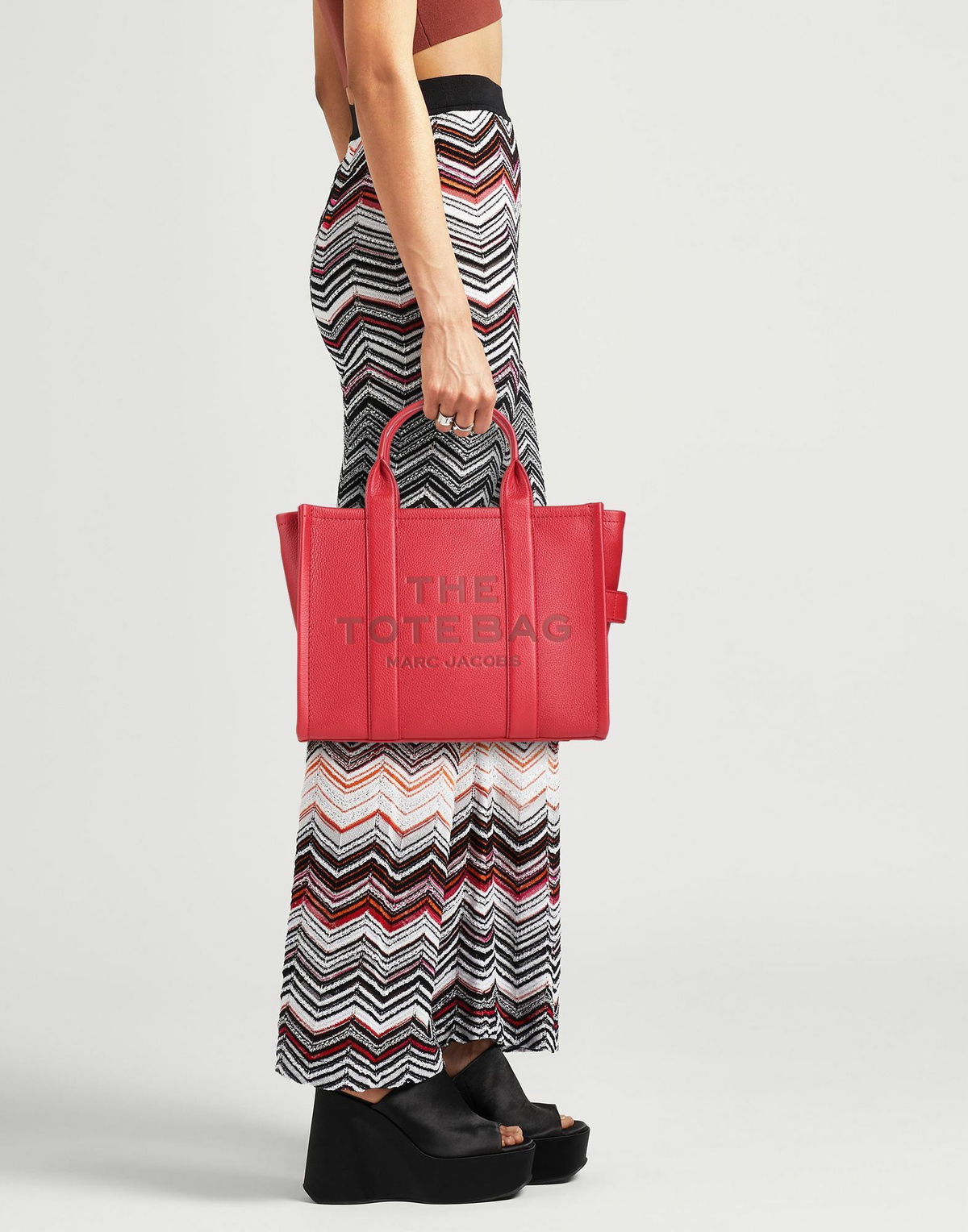 Marc Jacobs Womens Handbag in Red