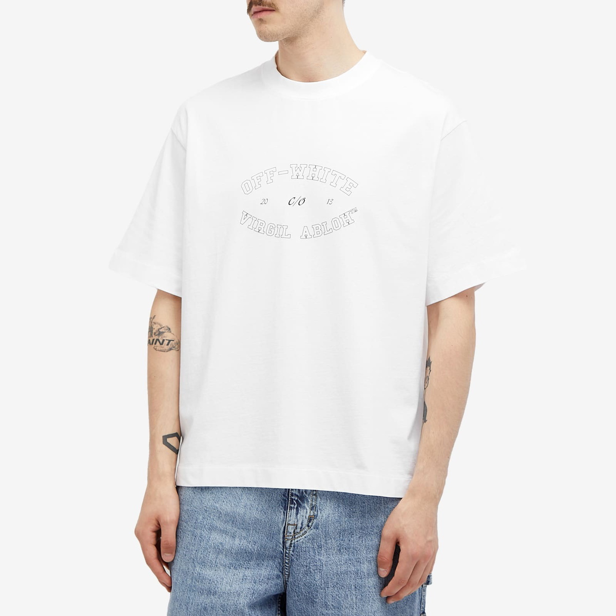 ★国内未入荷★【Off-White】COLLEGE SKATE T-SHIRT Off-White Men's College Skate T-Shirt in White Off-White