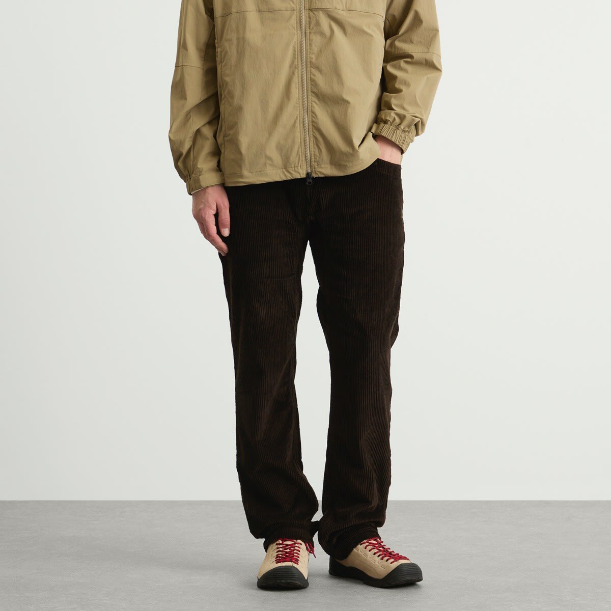 KAVU Men's Chilli Roy Corduroy Trousers in Dark Roast