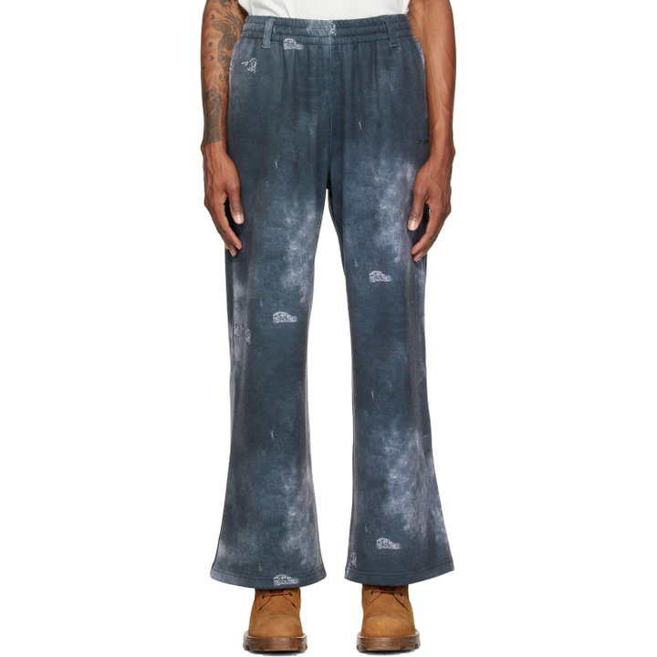 Photo: We11done Gray Trompe L'oeil Denim Printed Sweatpants
