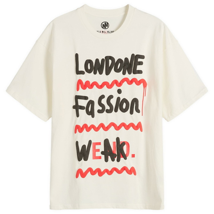Photo: Navinder Nangla END. Londone Fassion Weak T-Shirt in White