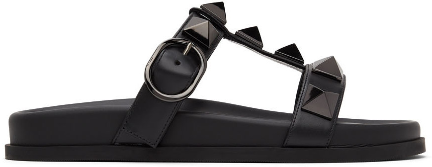 One Stud Calfskin Flat Thong Sandal for Woman in Black