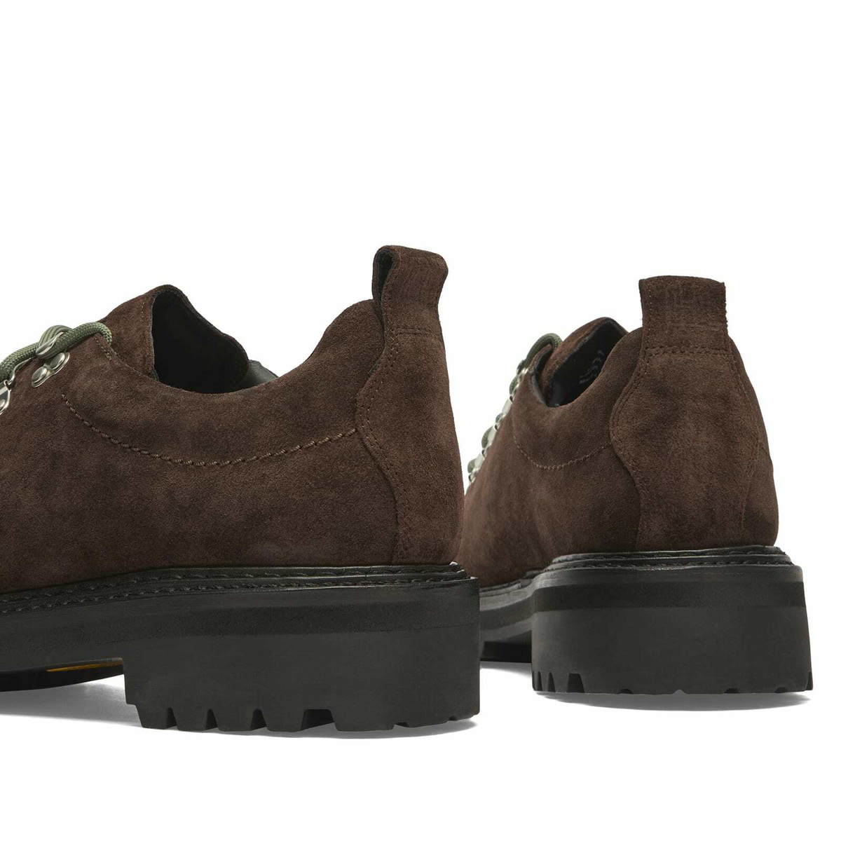 Bass Weejuns Men's Hiker Low Boot in Chocolate Suede