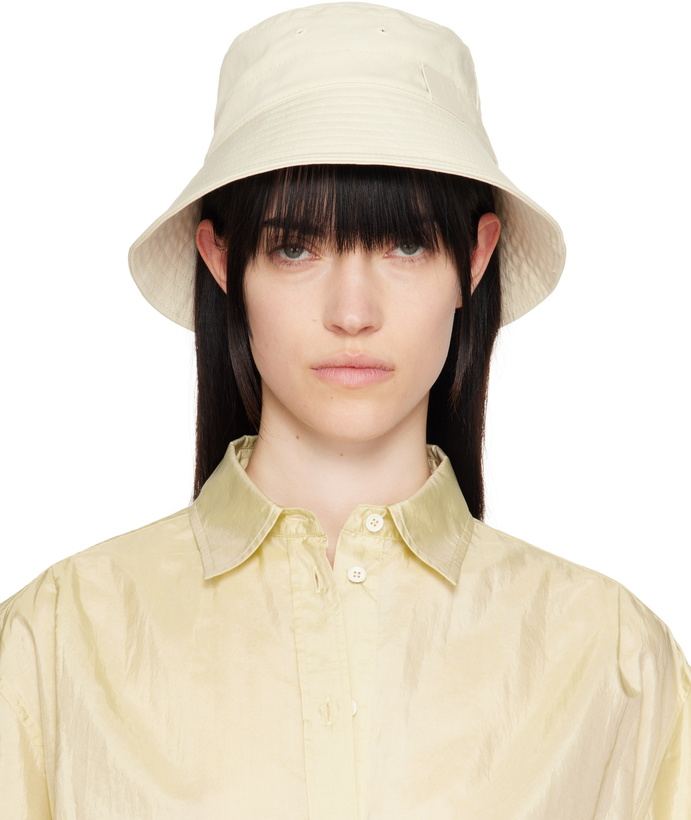 Photo: Jil Sander Off-White Logo Bucket Hat
