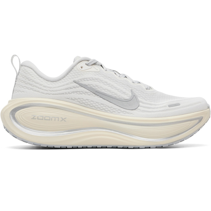 Photo: Nike White & Gray Vomero Plus Sneakers