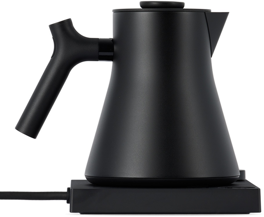 https://cdn.clothbase.com/uploads/2be91354-d28d-4696-b4a8-0ccbca7cae7c/black-corvo-ekg-pro-electric-kettle.jpg