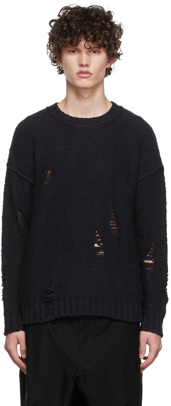 Photo: Isabel Benenato Black Cotton Sweater