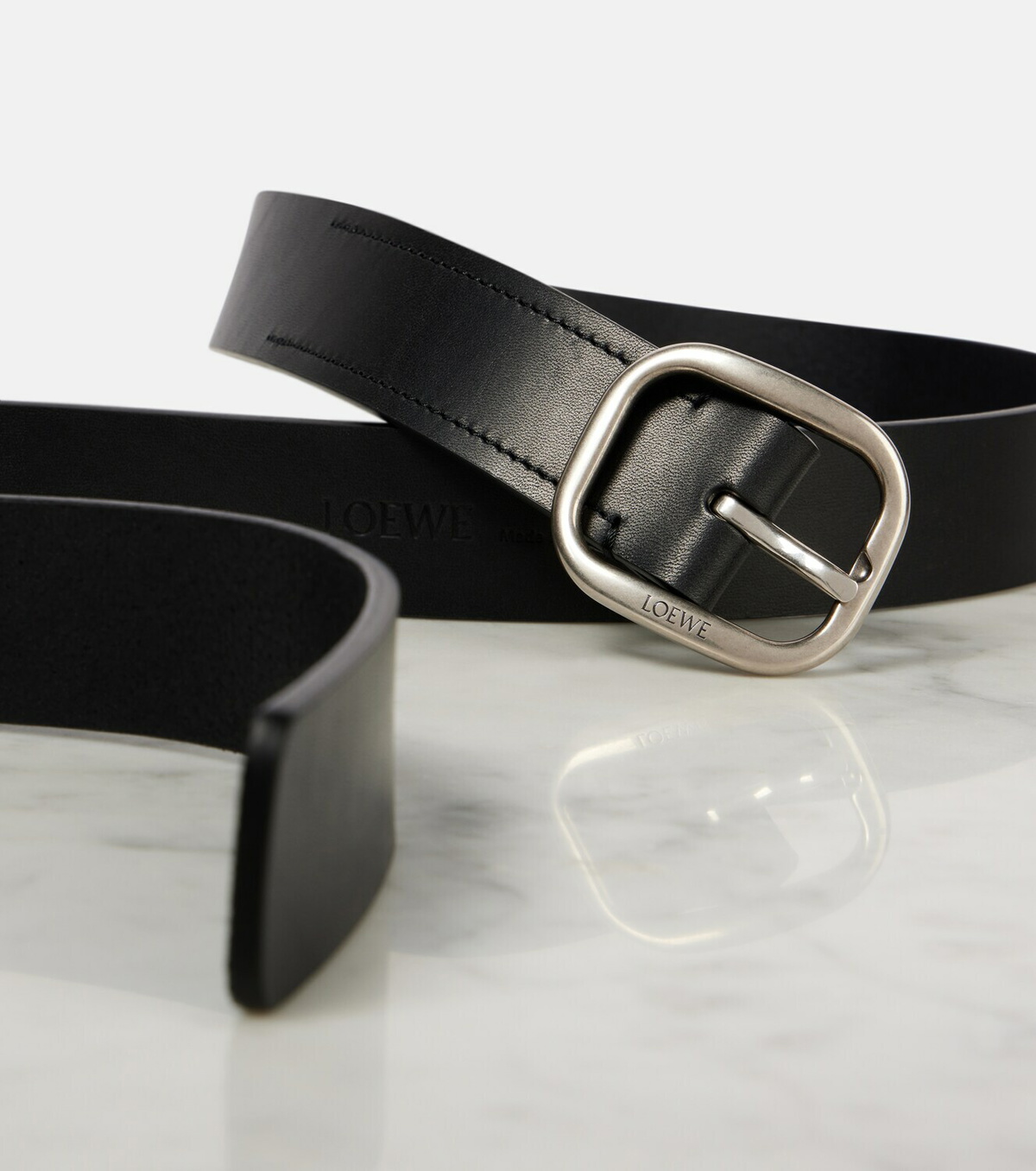 Loewe Leather belt