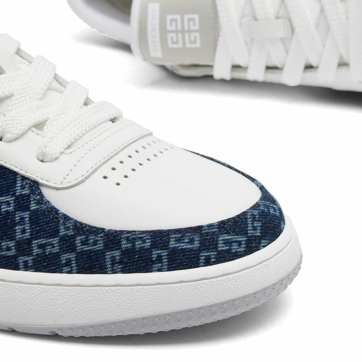 Givenchy Men's G Move Low Top Lace Up Sneakers in Dark Blue