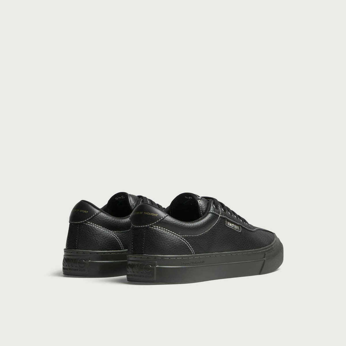 Stepney Workers Club Men's Dellow 02 Tumbled Leather Sneaker in Black