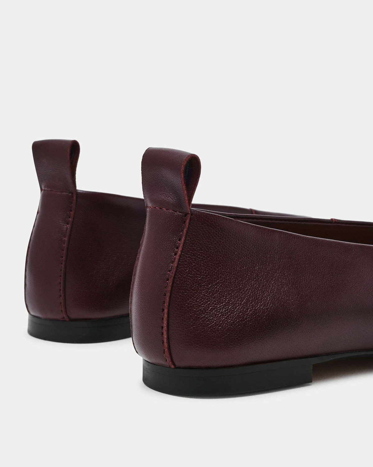 Steve Madden Swanky Flats in Plum