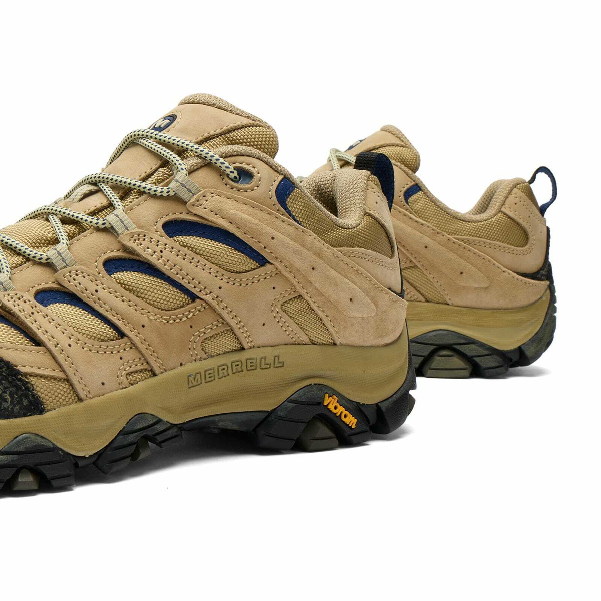 Merrell Men's x Khakis Moab 3 in Khaki