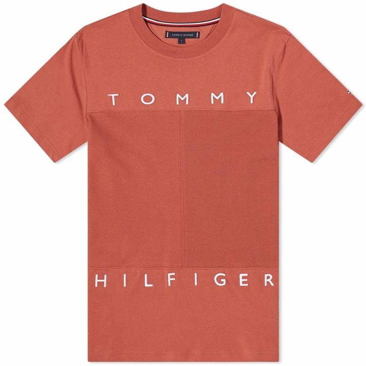 Photo: Tommy Jeans Mono Flag Tee