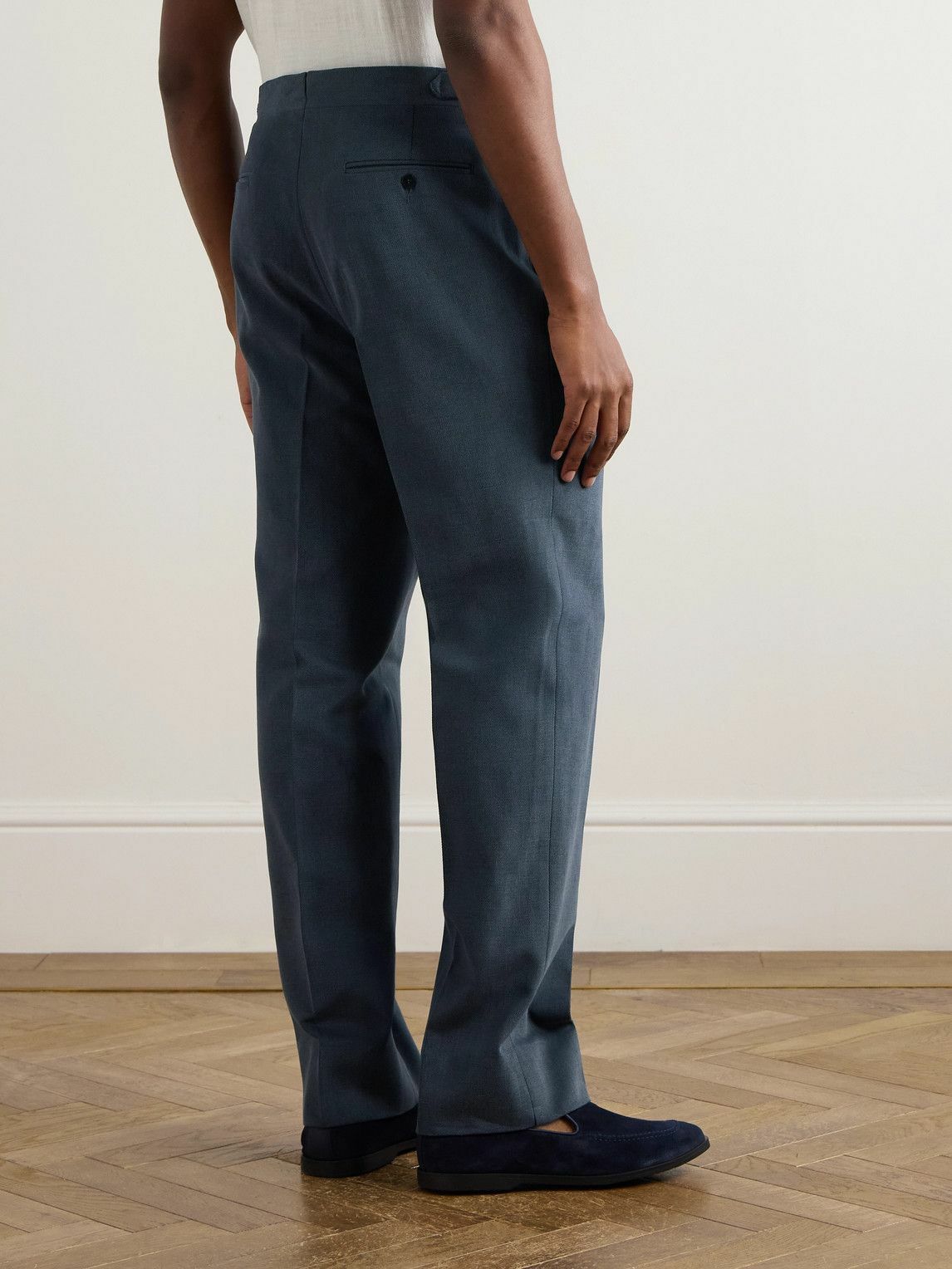 Stòffa - Tapered Pleated Cotton-Canvas Trousers - Blue