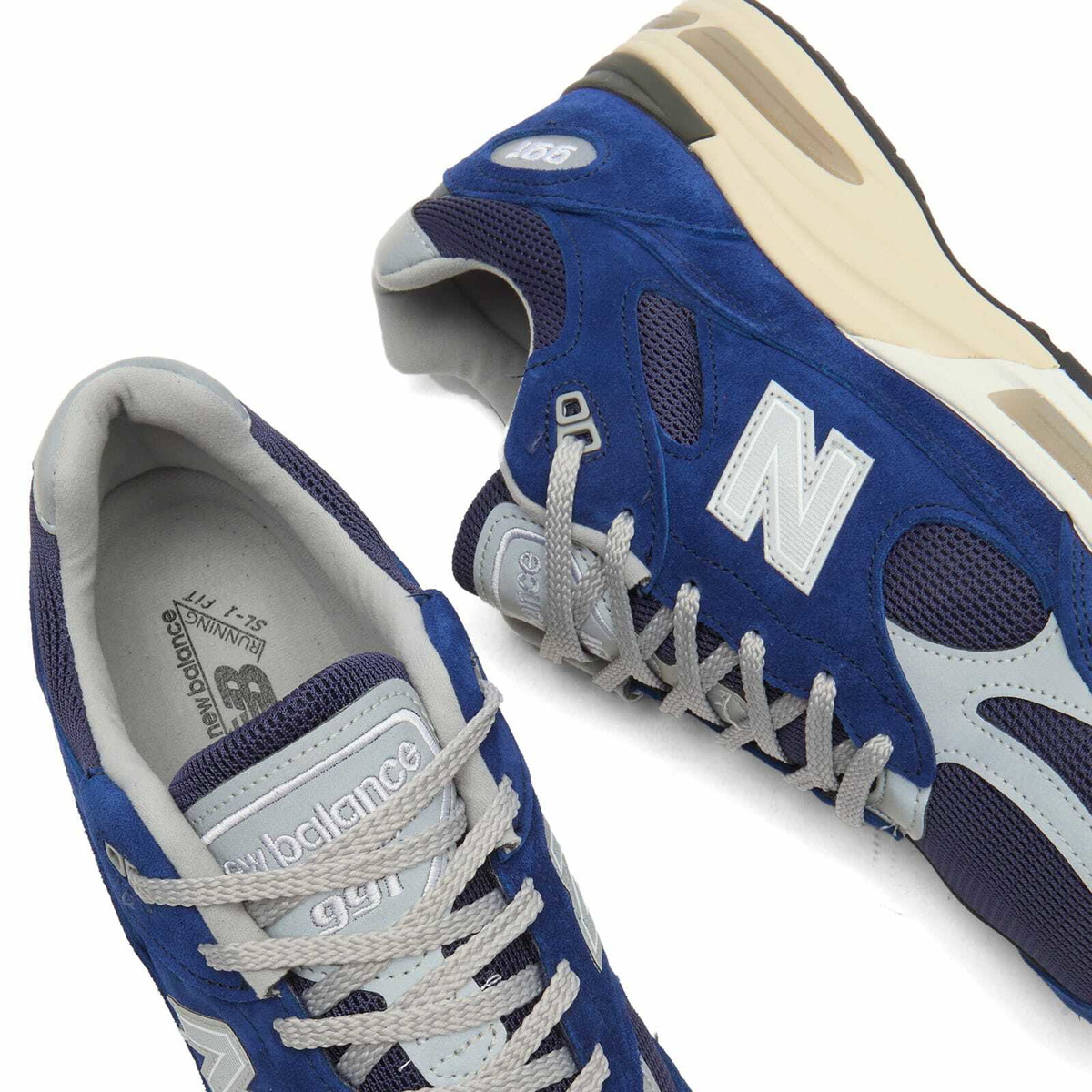 New Balance 991v2 Sneaker in Limoges/Pageant Blue
