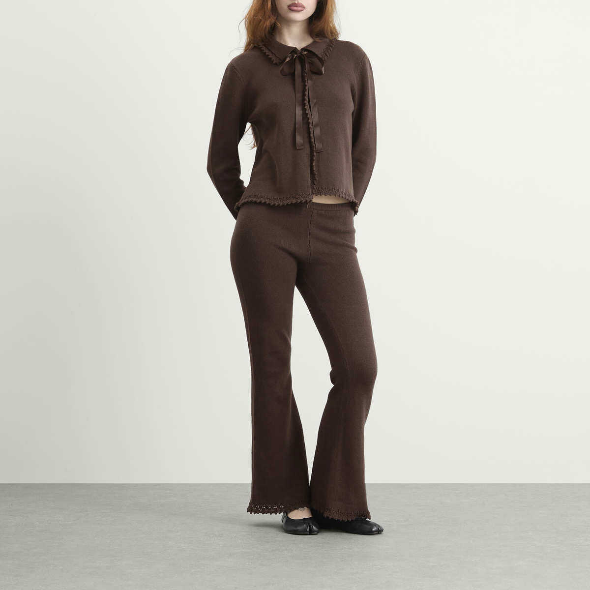 My Mum Made It Women's Lace Knit Pants in Earth