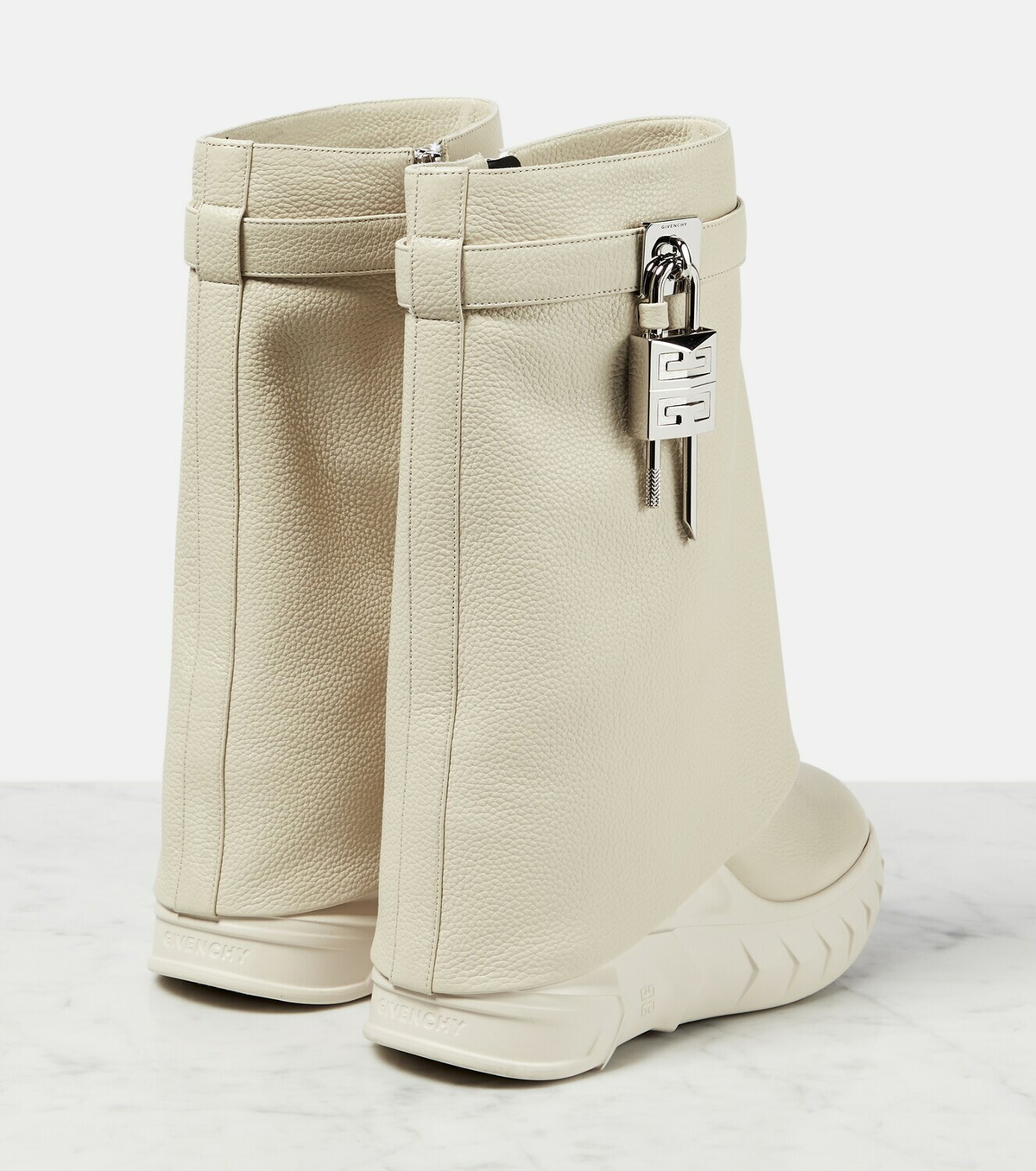 靴 GIVENCHY SHARK LOCK ANKLE BOOTS 40 GIVENCHY Shark Lock embellished ruched leather ankle boots | NET-A