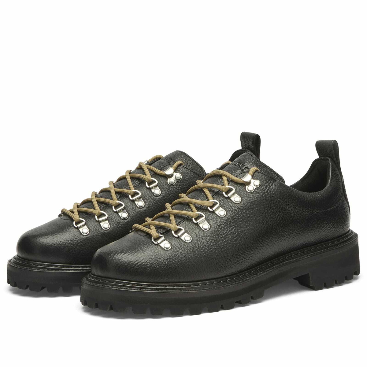 Bass Weejuns Men's Hiker Low Boot in Black Textured Leather