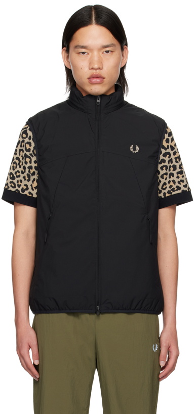 Photo: Fred Perry Black Zip Through Vest