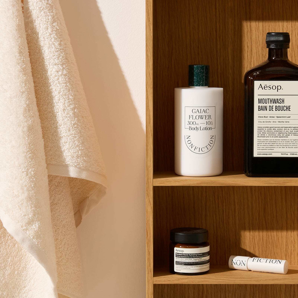 Nonfiction Gaiac Flower Body Lotion 