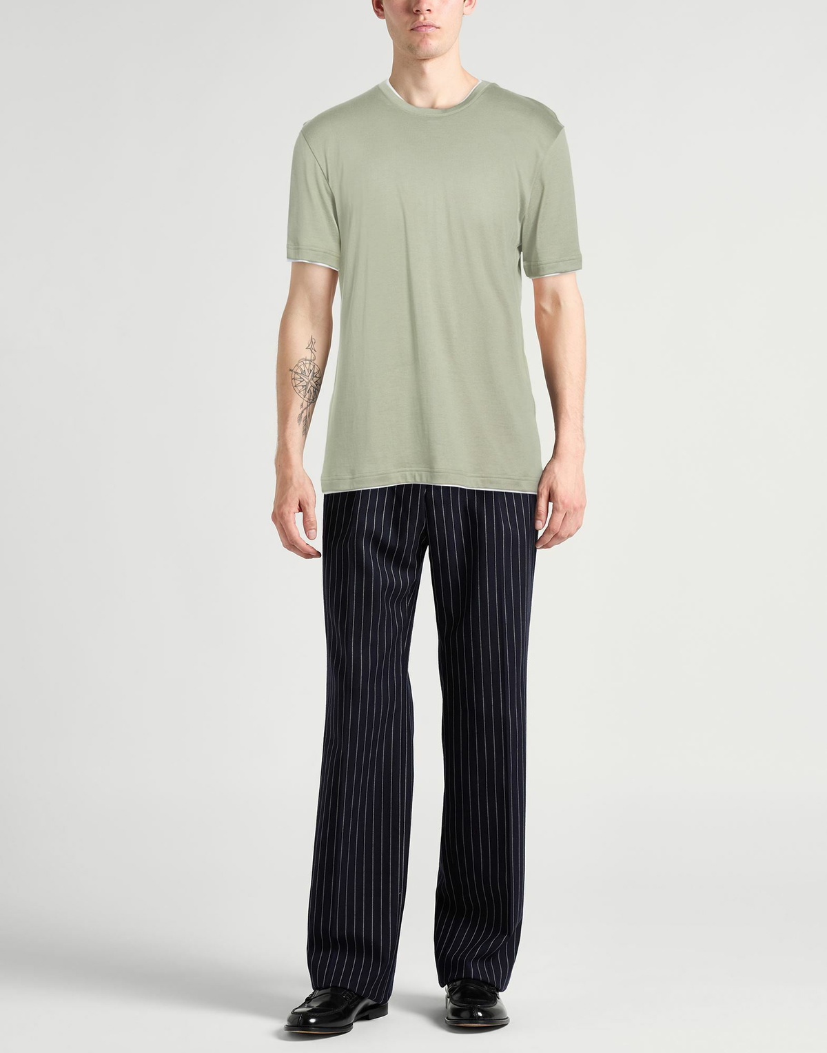 Eleventy Mens T-shirt in Sage green