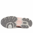 Asics Gel-Nimbus 9 in Cloud Grey/Clay Grey