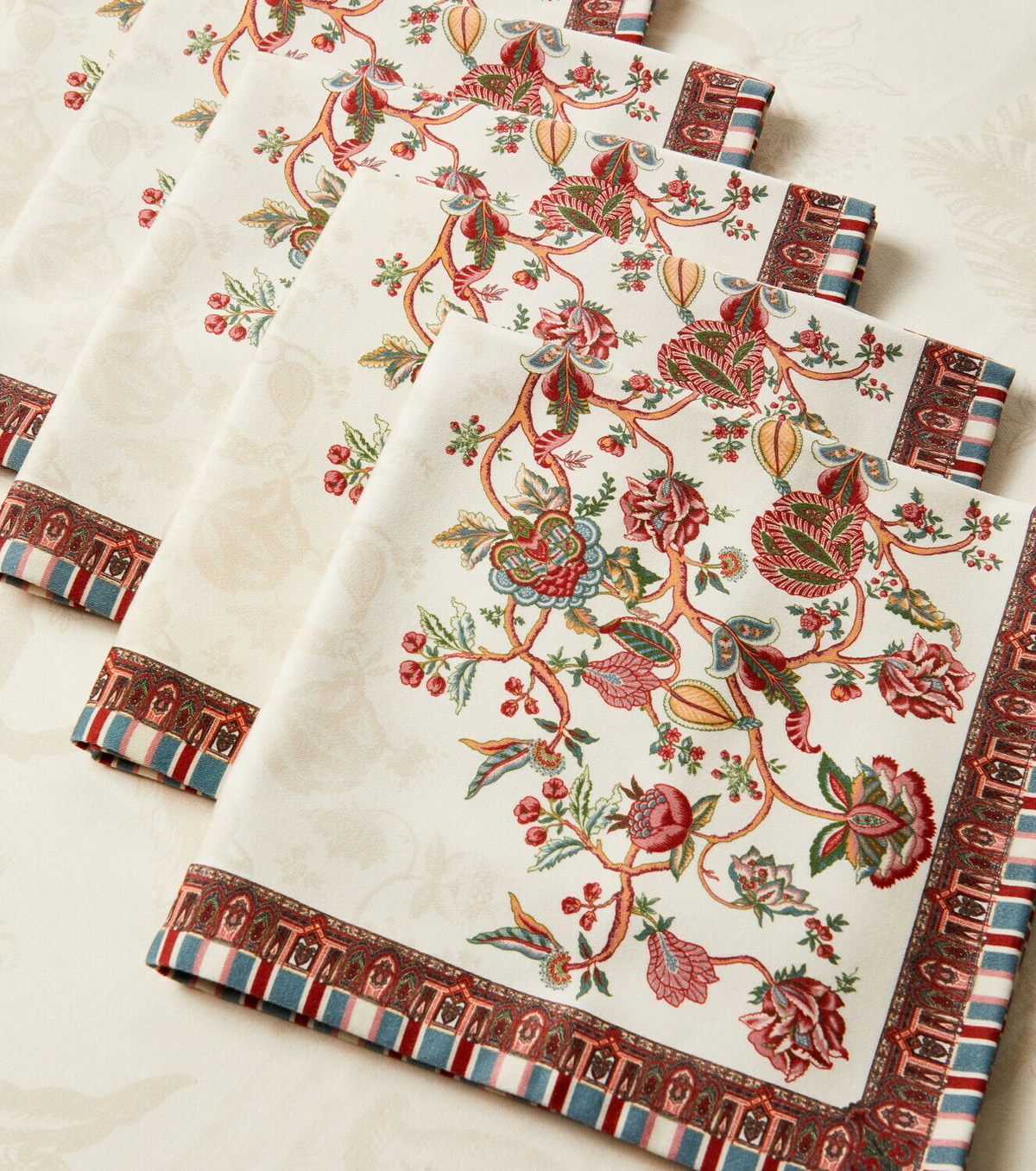 Etro Fleur printed cotton tablecloth and napkins set