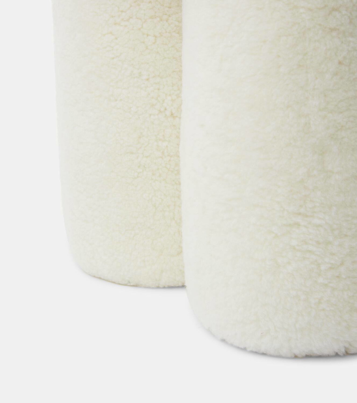 101 Copenhagen Big Foot sheepskin stool