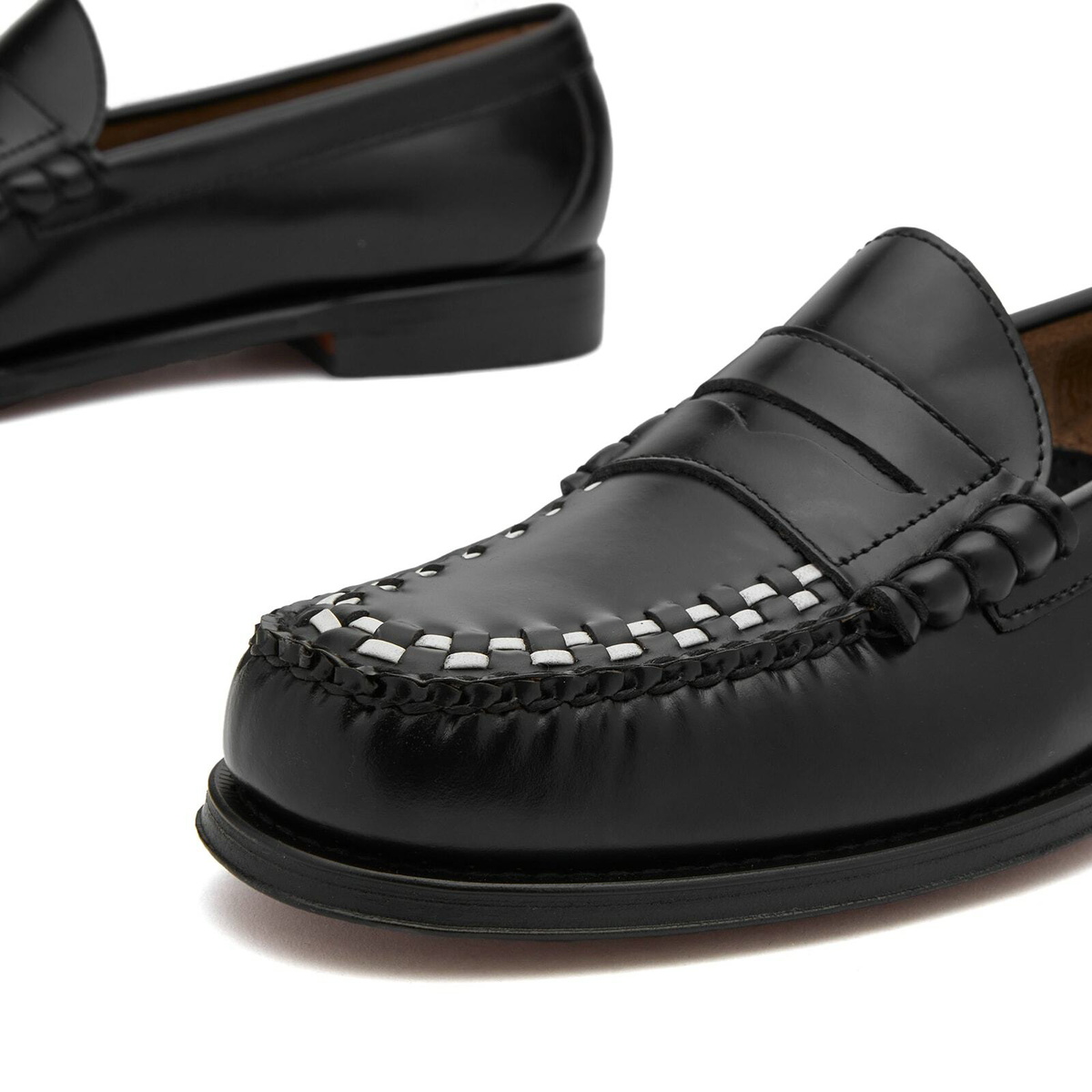 Bass Weejuns Men's Larson Weave Loafer in Black Leather Mono