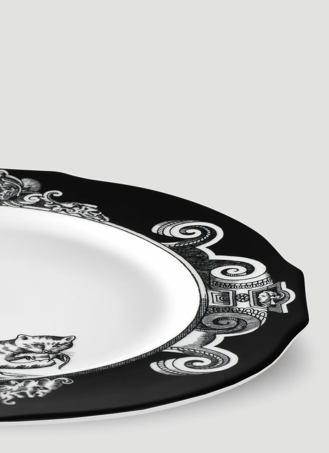 Gucci Set Of Two Cat Presentation Plate