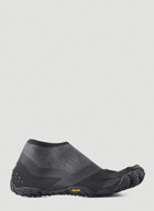 Nin Lo Five Finger Sneakers in Black