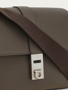 Ferragamo Mens Hug buckle messenger bag in Grey