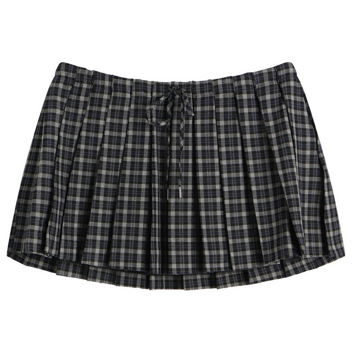 Photo: Good American Women's Pleated Mini Skirt in Charcoal Plaid
