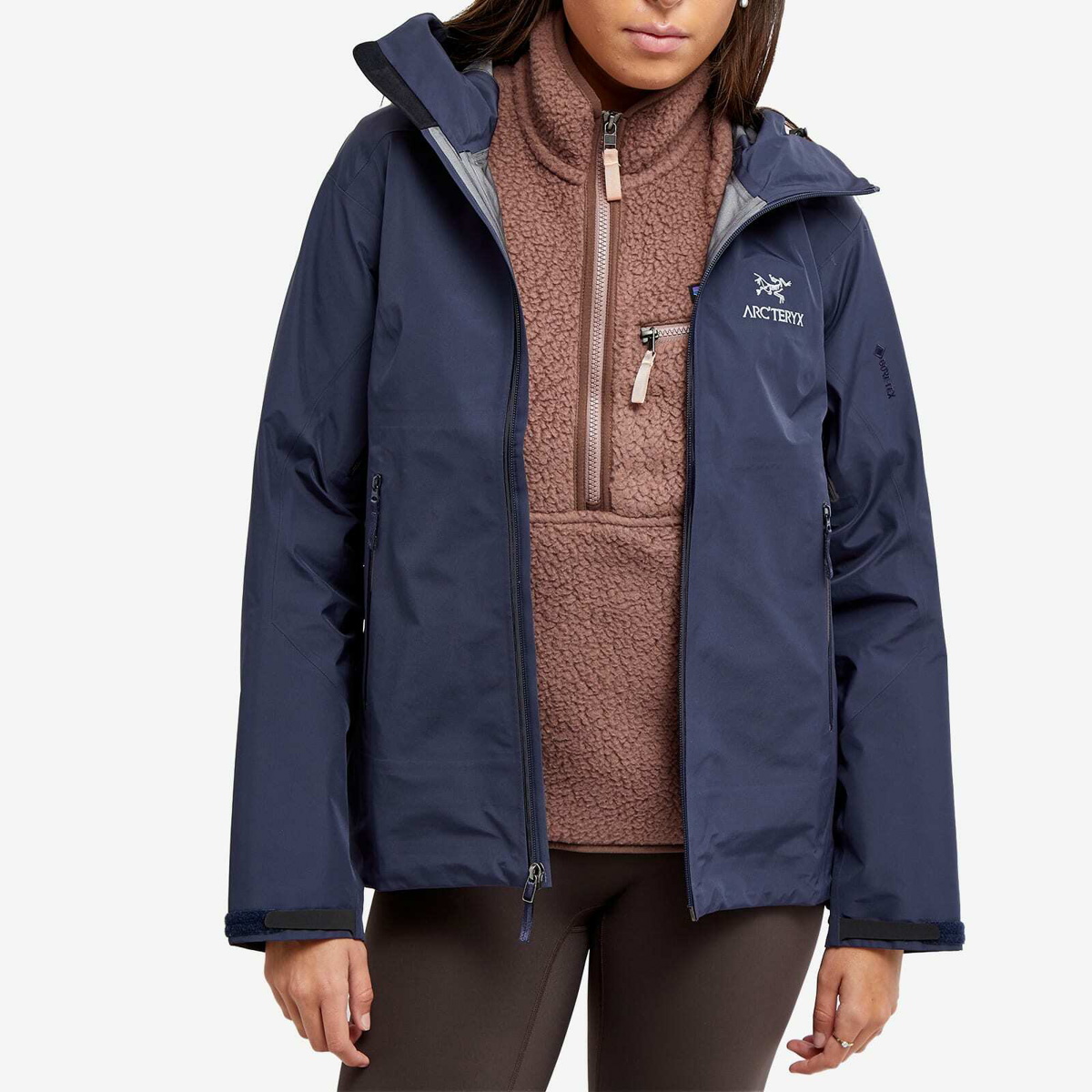 Arc'teryx Women's Beta LT Jacket in Black Sapphire Arc'teryx