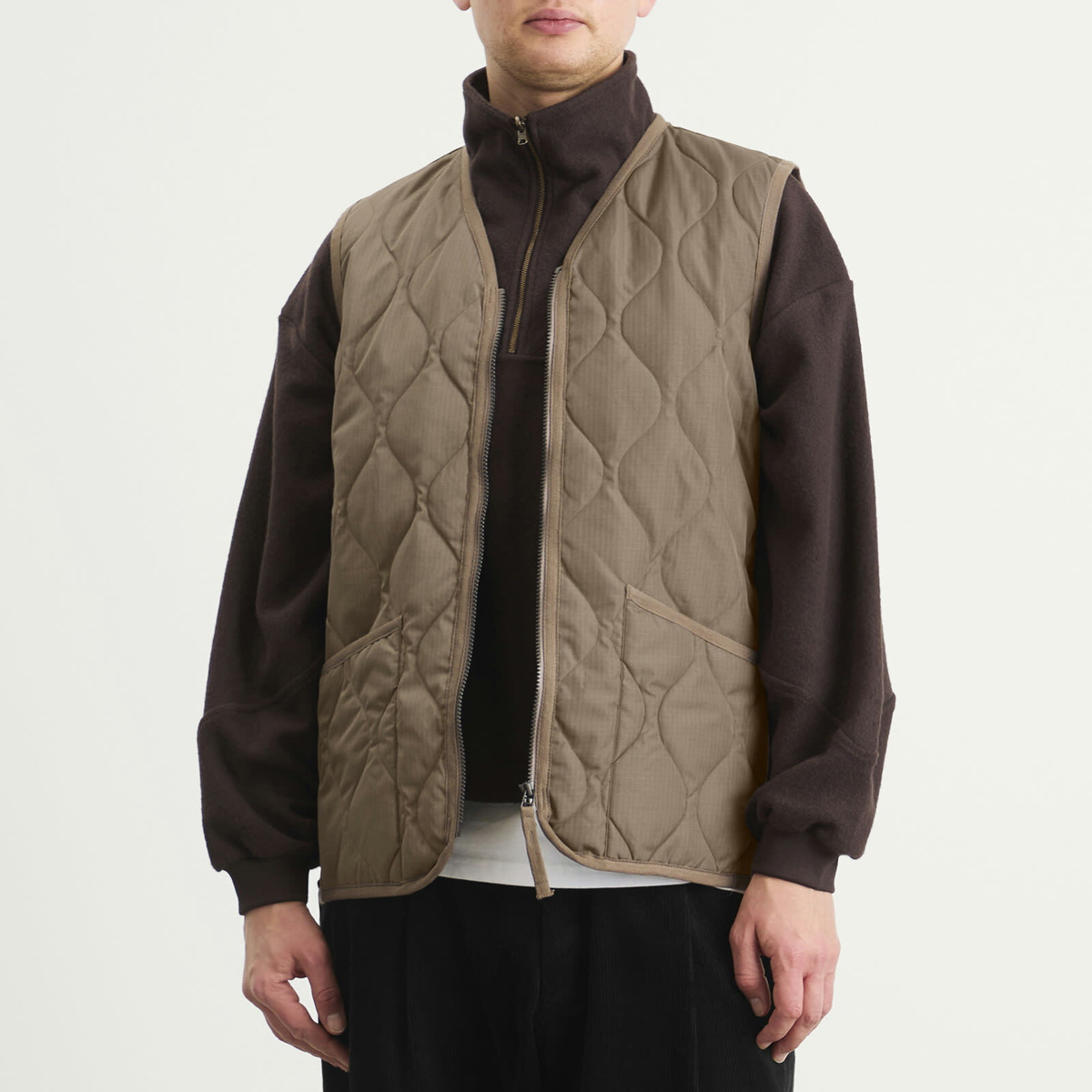 Taion Men's Military V-Neck Zip Down Vest in Dark Khaki