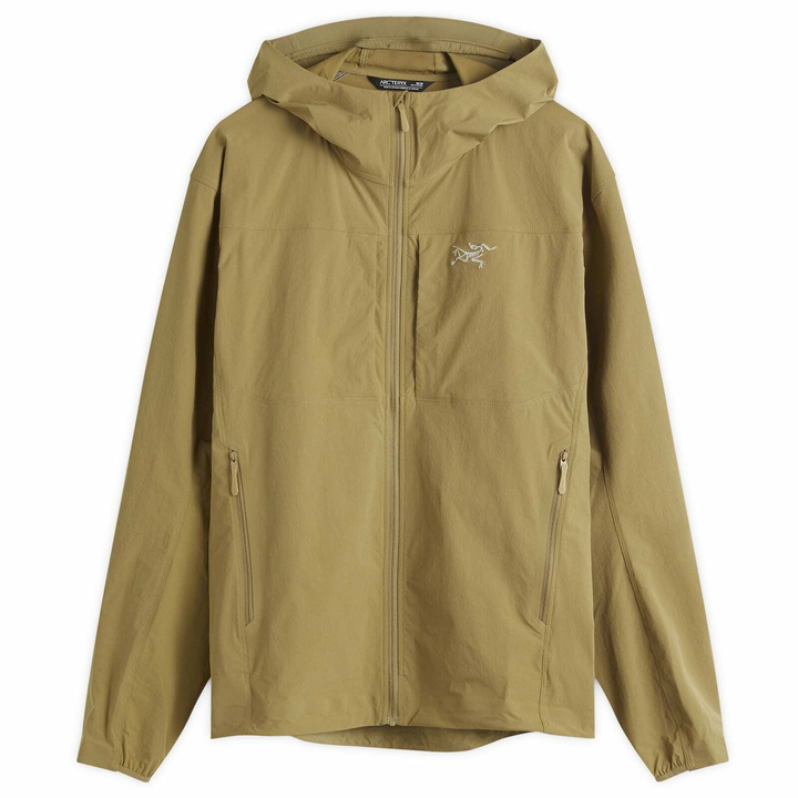 Photo: Arc'teryx Men's Gamma Lightweight Softshell Hoodie in Canvas